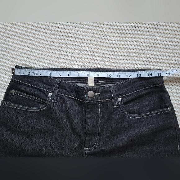 Eileen Fisher Organic Cotton Denim High-Waist and Ankle length. Black .Size 6 - Picture 7 of 11